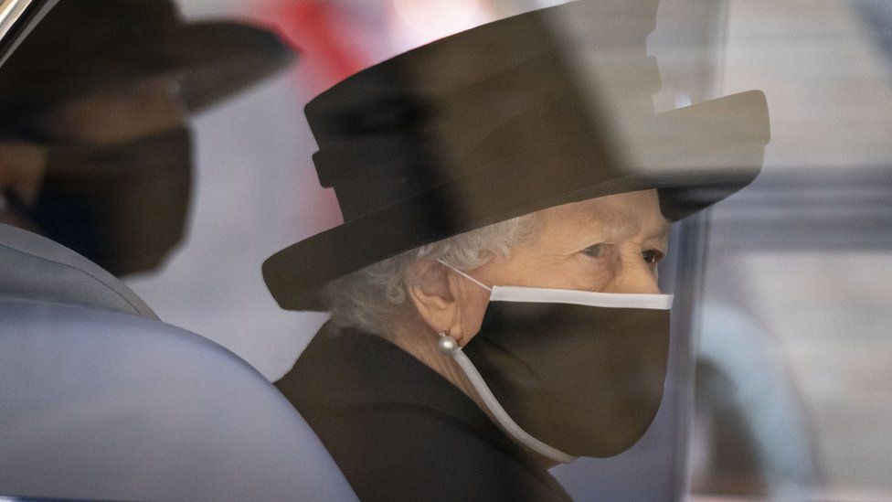 Regina Elisabeta a II-a a Marii Britanii, împlinește astăzi 95 de ani. Evenimentul din acesta an nu va fi sărbătorit public