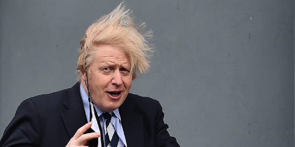 FOTO Boris Johnson s-a tuns în ziua ieşirii din lockdown a Marii Britanii