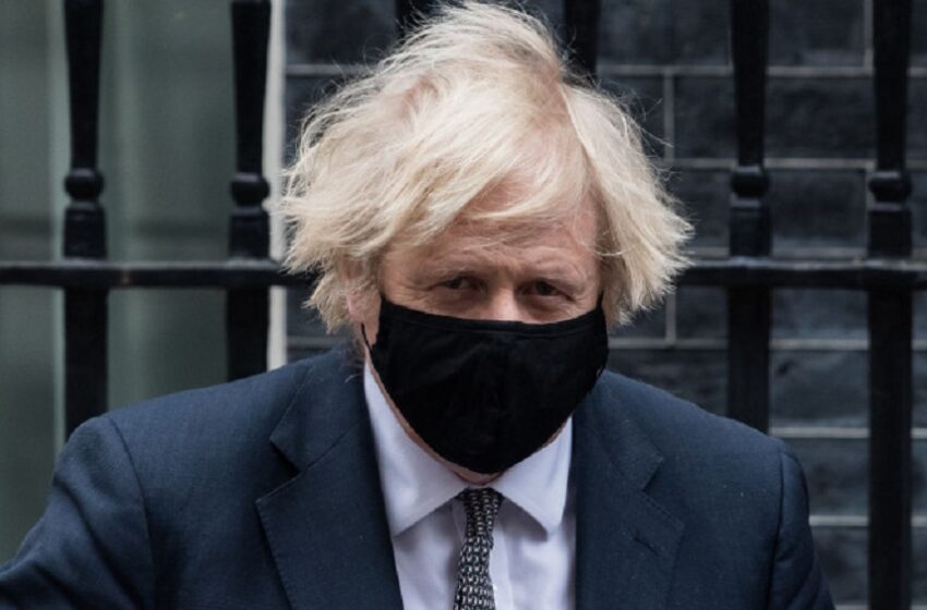  Boris Johnson, acuzat că și-a renovat apartamentul cu bani din donații secrete. Cât au costat lucrările