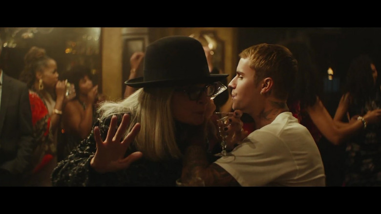  Diane Keaton apare în videoclipul „Ghost”, cea mai recentă piesă a lui Justin Bieber: „Visez? Ce onoare să lucrez cu el”