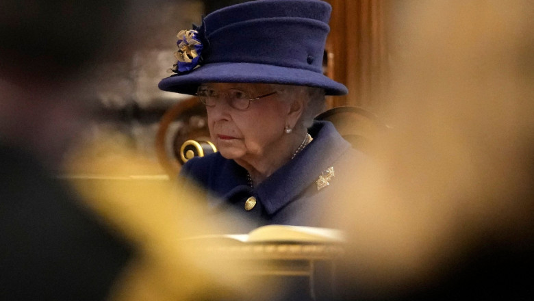  Regina Elisabeta și-a anulat încă un eveniment din cauza durerilor de spate
