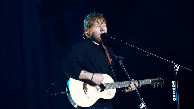  Ed Sheeran, cel mai vizualizat artist de pe TikTok. Clipurile sale au adunat peste 80 milioane de aprecieri