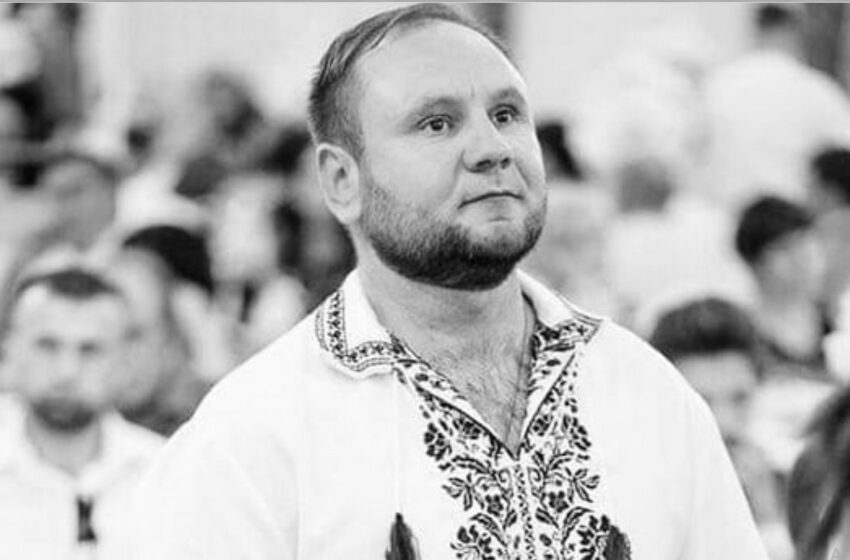  Toboșarul Serghei Boboc, decedat în tragicul accident de la Fălești, este petrecut pe ultimul drum