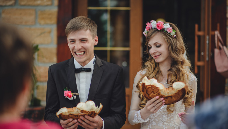  De ce a fost interzis râsul în timpul ceremoniei de căsătorie într-o regiune din Rusia