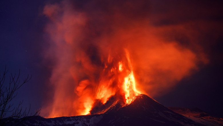  Etna, cel mai activ vulcan din Europa, a erupt din nou