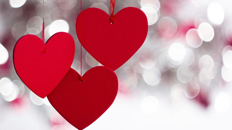  Valentine’s Day: Ce nume se sărbătoresc de Ziua Îndrăgostiţilor. Curiozităţi despre sărbătoarea iubirii, din cele mai vechi timpuri până în prezent
