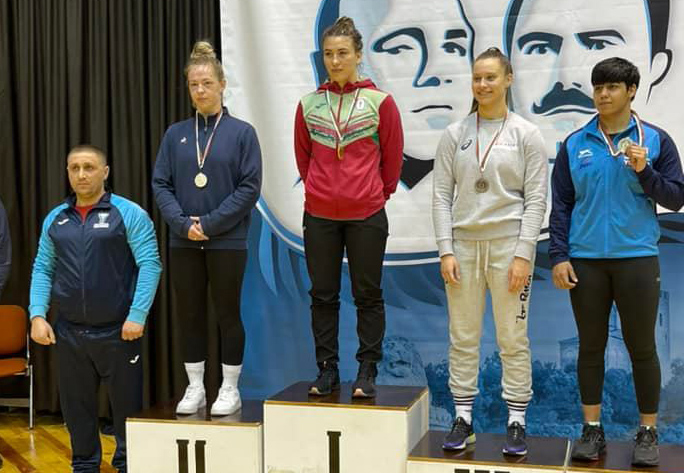  Irina Rîngaci a cucerit medalia de aur la turneul din Bulgaria