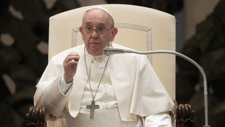  Papa Francisc califică războiul din Ucraina drept un „abuz pervers de putere”