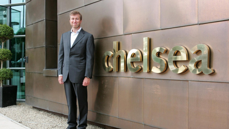  Oligarhul rus Roman Abramovici a fost demis din funcția de director al Chelsea