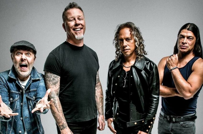  Trupa „Metallica” a donat  500.000  de dolari în sprijinul poporului ucrainean