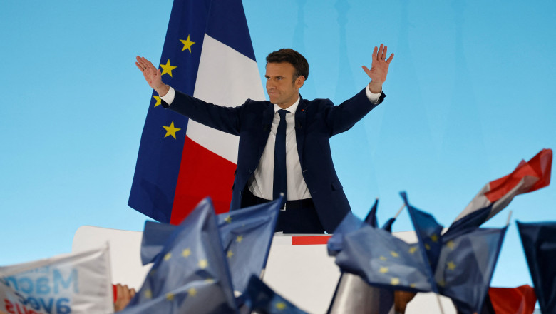  Emmanuel Macron, după ce a fost reales: „Anii ce vin nu vor fi liniștiți, vor fi istorici, dar vom scrie istoria împreună”