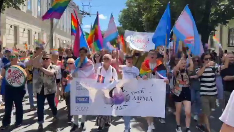  Deputați PAS și reprezentanți ai misiunilor diplomatice, la Marșul LGBT de ieri. Genderdoc-M: A fost un număr record de participanți și parlamentari