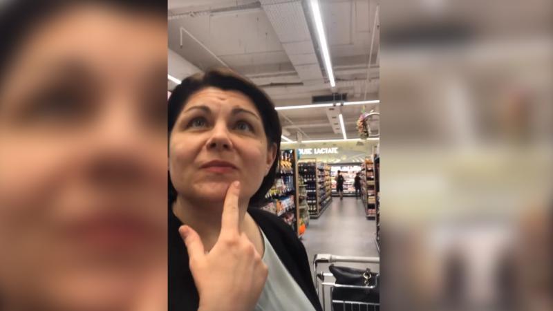  (video) Natalia Gavrilița, surprinsă la cumpărături, la oră târzie, întrebată despre scumpiri: „Ne vom aștepta și prețurile vor scădea?”