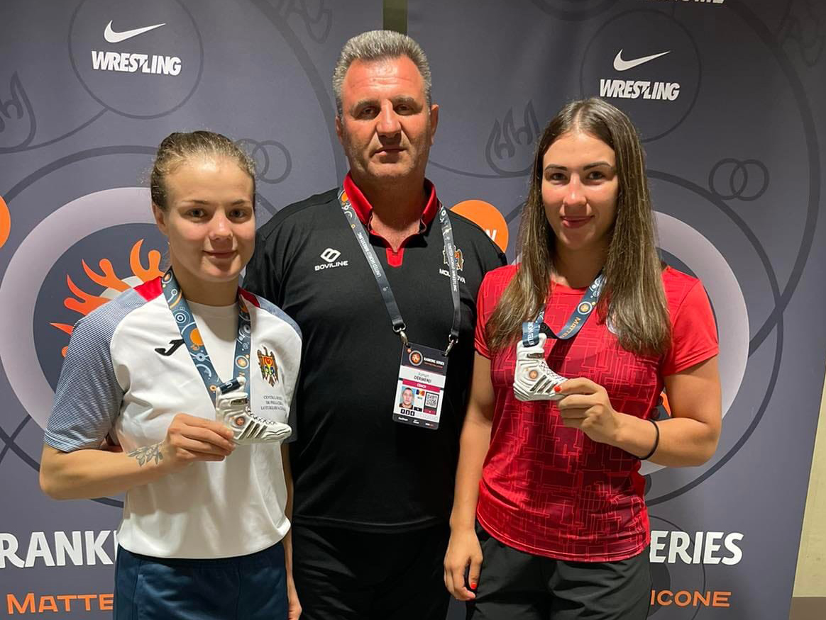 Luptătoarele Irina Rîngaci și Mariana Draguțan au ocupat locuri de frunte la turneul internațional Ranking Series