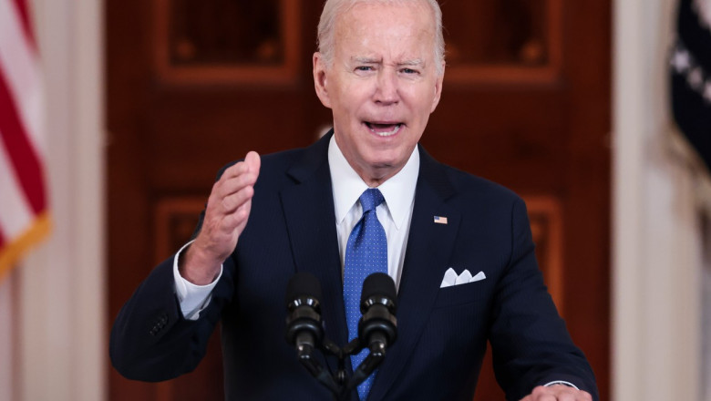 A citit până la sufleur. O nouă gafă a președintelui american Joe Biden, în timpul unui discurs: „Sfârşitul citatului, repetă propoziţia”