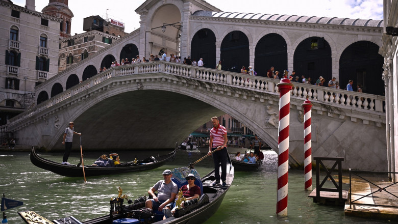 Turiștii care merg în Veneția vor plăti o taxă de intrare. Cine va fi scutit