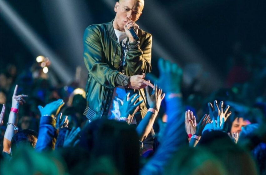  După câțiva ani de pauza, Eminem revine cu un nou album: Vezi data lansării