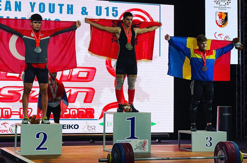  Moldova, pe podium: Argint și bronz pentru Daniel Ciubotaru și Alexandru Neagu la Europenele de haltere