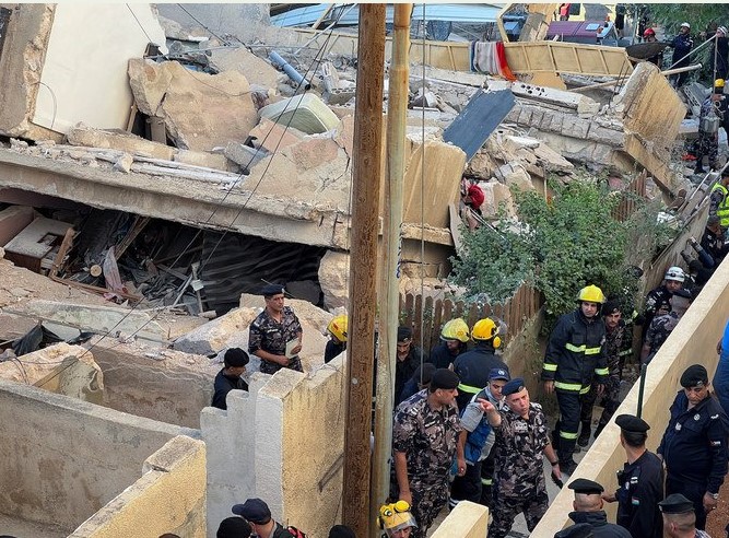  O clădire s-a prăbușit în Amman. Cinci persoane au murit, 14 au fost rănite
