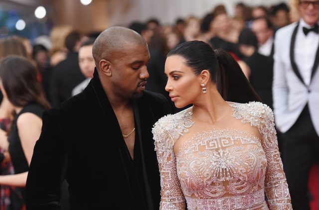  Kim Kardashian și Kanye West sunt acum oficial divorțați