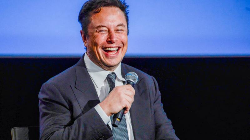  Cum a reușit Elon Musk să creeze vâlvă în Bulgaria, cu un simplu tweet: „Eram sigur că este din Elden Ring”