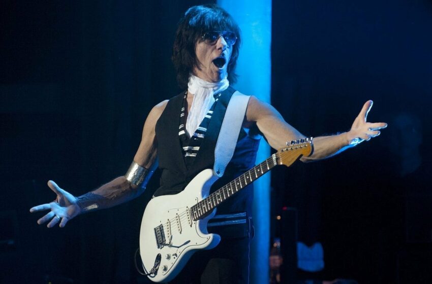  Jeff Beck a murit. Legendarul chitarist britanic avea 78 de ani  