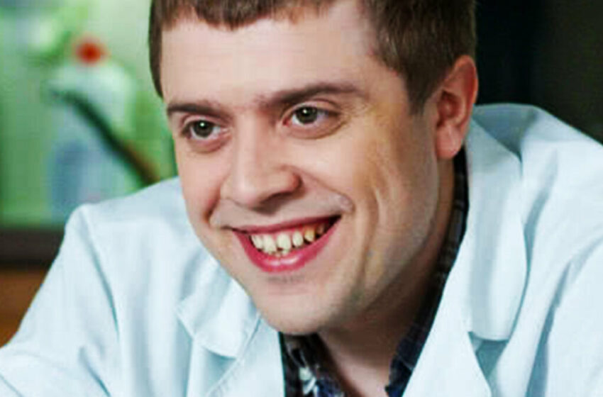  (foto) E de nerecunoscut! Cum arată Lobanov din serialul rusesc ,,Internî”, după șase ani