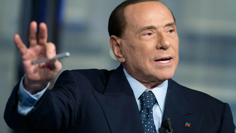  (video) Silvio Berlusconi, condus pe ultimul drum. Măsuri draconice de securitate la funerariile fostului premier italian