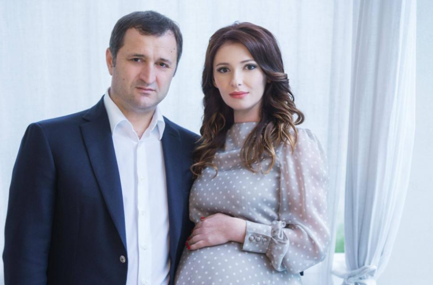  (VIDEO) Căsătoria dintre Vlad Filat și Angela Gonța: Cum au reușit să țină în secret relația, aproape 3 ani, și cine a cerut divorțul
