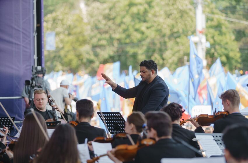  Câte 100 de mii de lei pentru Vali Boghean și Orchestra fondată de fratele lui Radu Marian: Ce onorarii au primit artiștii care au evoluat la „Moldova Europeană”