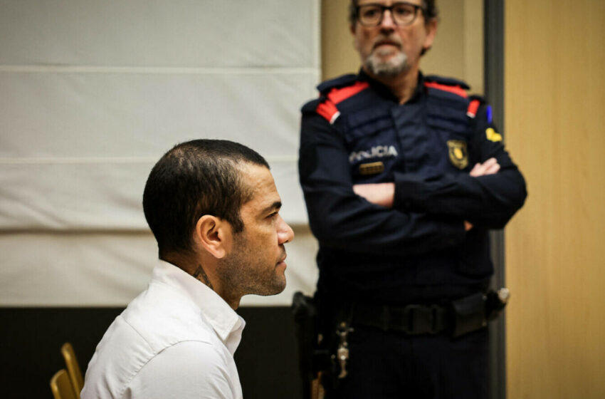  Fratele lui Dani Alves, după zvonurile false privind sinuciderea fotbalistului în închisoare: „Nebunia este că îl vreţi mort”