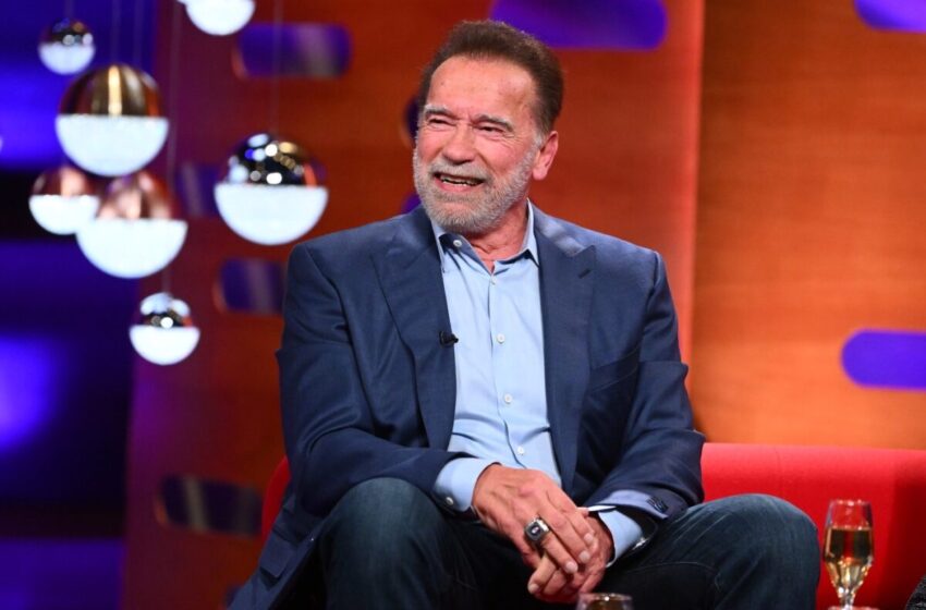  Arnold Schwarzenegger a publicat o fotografie în care poartă stimulatorul cardiac. Ce informații a oferit actorul despre starea lui de sănătate