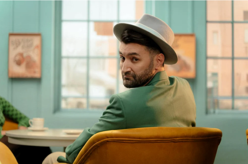 Kameron Smiley (VIDEO) Smiley lansează „Culoarea ta”, o piesă în toate culorile ...