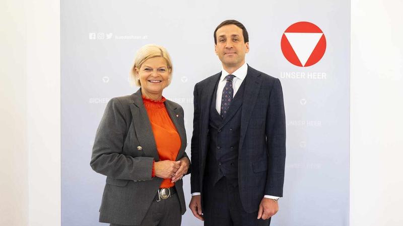  (FOTO) „Austria va susține Moldova în formarea rezervelor sportive”: Ministrul Apărării al Austriei, la întrevedere cu Președintele Asociației Sporturilor de Iarnă