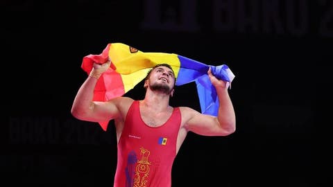  (FOTO) Moldoveanul Radu Lefter a luat aurul la Campionatul European de Lupte rezervate vârstei sub 23 de ani