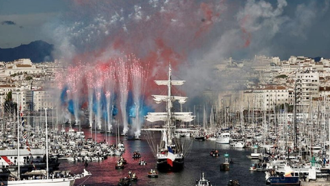 (VIDEO) Jocurile Olimpice 2024. Flacăra olimpică a ajuns în Franţa: Momente spectaculoase la Marsilia