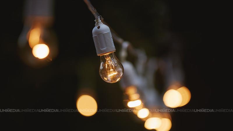Fără lumină, mâine în capitală și în alte localități din țară: Graficul întreruperilor și lista adreselor care nu vor avea curent electric