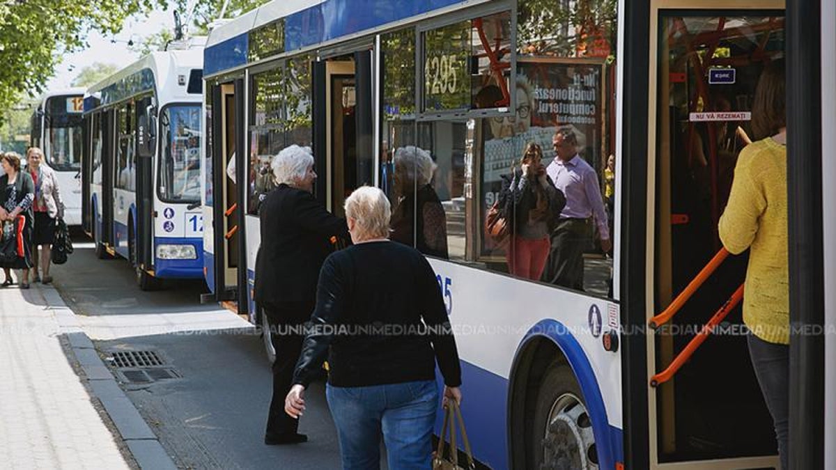 Atenție, pasageri! Un tronson de pe strada Columna, sistat până marți dimineața. Cum va circula transportul public