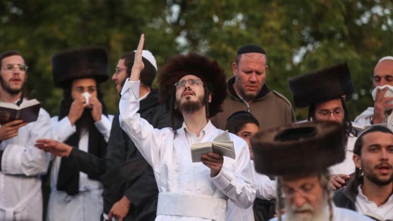 Presa israeliană: Moldova cere Israelului 2,4 milioane de dolari pentru a permite desfășurarea pelerinajului hasidic prin Chișinău