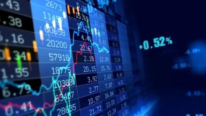 Cine a profitat de postarea lui Donad Trump despre „pace”? Pariuri pe petrol în valoare de 580 mil. dolari, efectuate cu doar câteva minute înainte de anunț