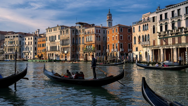 Veneția reintroduce taxa pentru turiști: Cine plătește și cât costă accesul în oraș