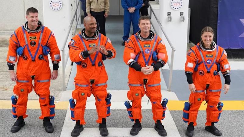 Echipajul misiunii Artemis II face istorie: A fost doborât recordul de distanță parcursă de oameni în spațiu