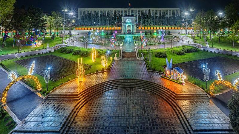 Primăria Chișinău va transmite live Noaptea Învierii: Ceremonia de la Catedrala Mitropolitană, disponibilă și pe ecranele din Scuar