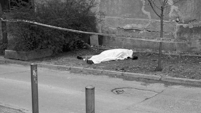 Copila care a căzut ieri de la etaj, la Buiucani, s-ar fi sinucis: Fata avea 16 ani și mai încercase anterior să o facă