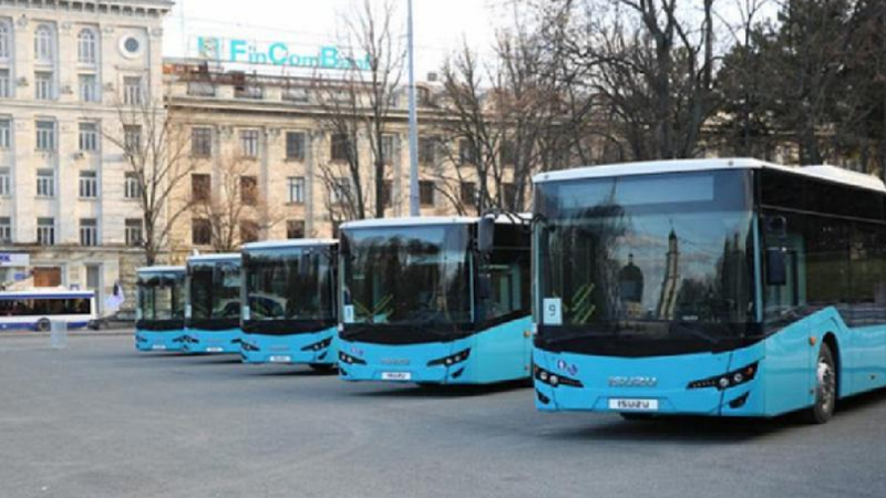 Atenție, călători! Unele rute de autobuz circulă după un orar special de Paște, iar altele sunt suspendate