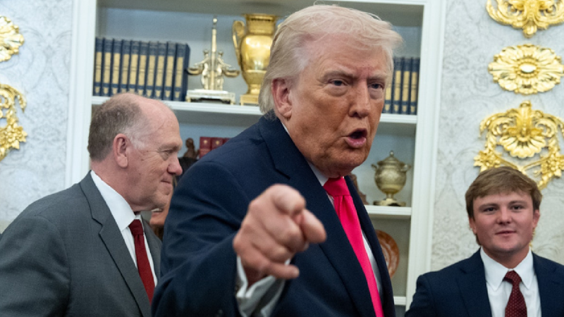 Criză în Ormuz. SUA instituie blocadă navală. Trump: „Nu putem lăsa Iranul să șantajeze lumea”