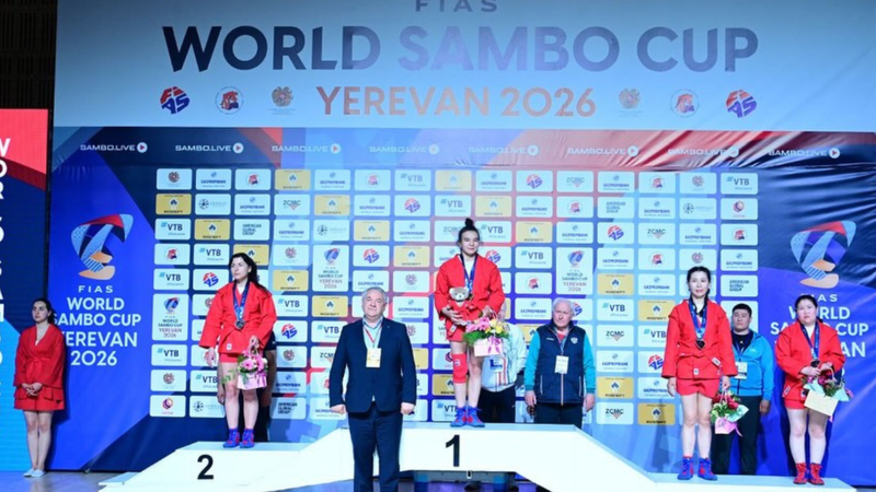 Argint și bronz pentru Moldova: Sportivii Ina Cernei și Alexandr Ursul, medaliați la Cupa Mondială de Sambo