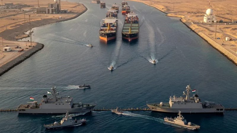 Escaladare majoră în Golf: Iranul blochează din nou Strâmtoarea Ormuz, acuzând SUA de încălcarea acordului de redeschidere