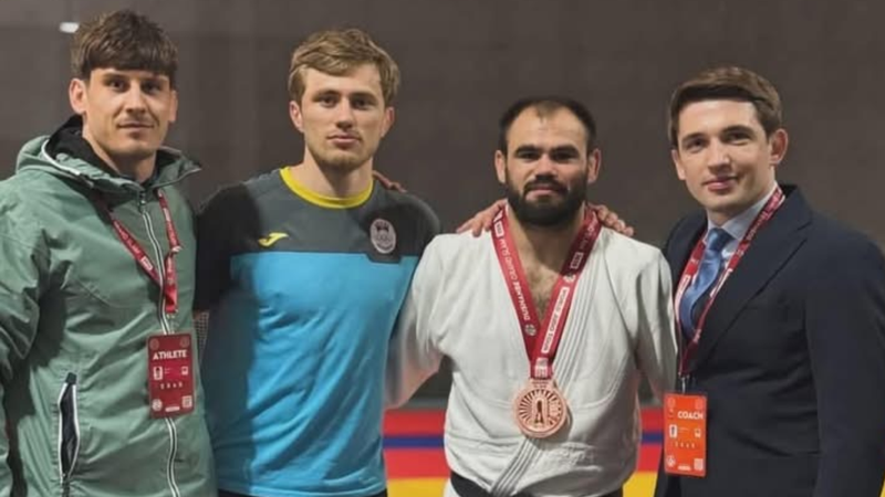 O nouă medalie pentru Moldova: Judocanul Victor Sterpu a cucerit bronzul la Grand Slam-ul de la Dushanbe