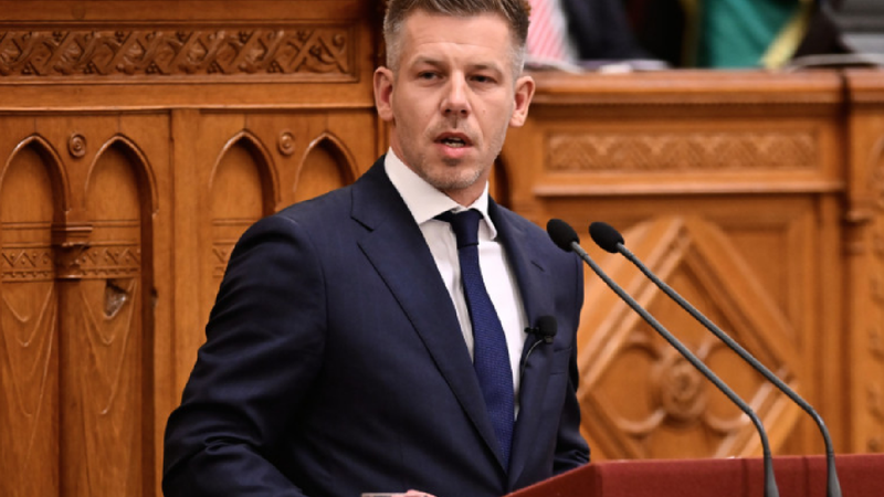 Peter Magyar a devenit în mod oficial noul premier al Ungariei. Un nou atac asupra lui Orban: „Nu voi domni, voi sluji”